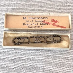 Antique brass like nautical pin!